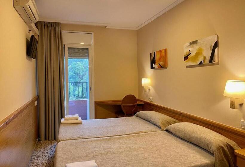 标准间, Hostal Galicia Cardedeu