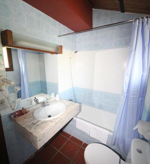 标准平房, La Hospedería Del Silencio