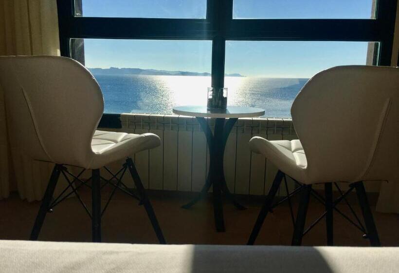 اتاق لوکس با چشمانداز دریا, Hostal Casa Aurita Adults Only