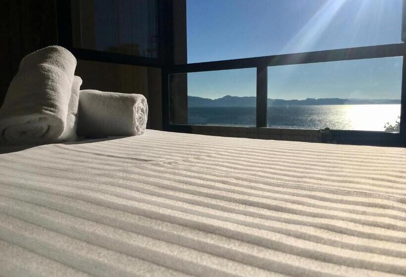 اتاق لوکس با چشمانداز دریا, Hostal Casa Aurita Adults Only