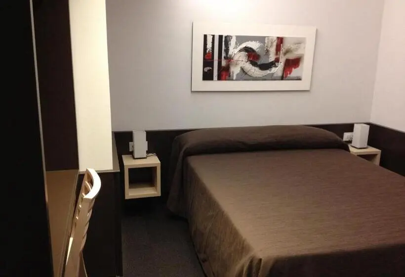 スタンダードルーム, Apartaments I Habitacions Can Morera Olot