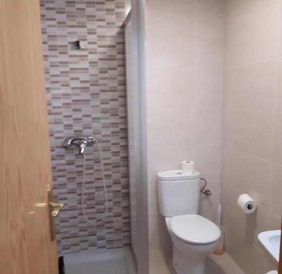 베이직 4인 룸, Fonda Toldra