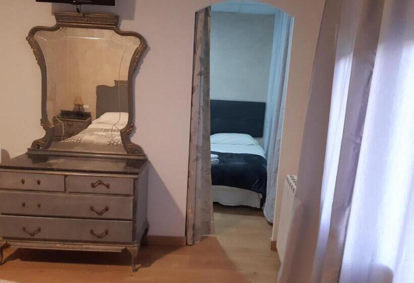 베이직 4인 룸, Fonda Toldra