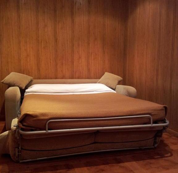 חדר סטנדרט לשלושה, Alojamientos Río Cares