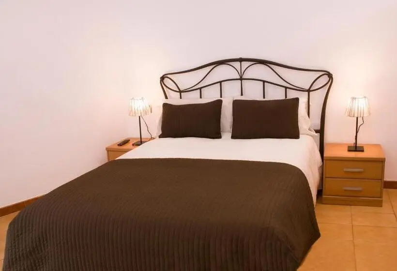 １ベッドルームのデラックスアパートメント, Hostal Portofino
