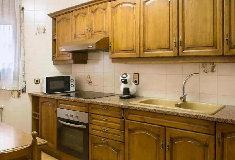 テラス付き１ベッドルームアパートメント, Hostal Portofino