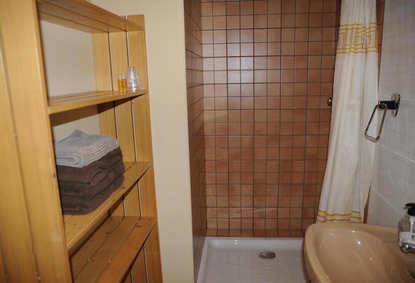 اتاق استاندارد, La Cabaña