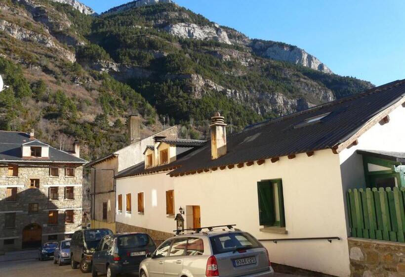 اتاق استاندارد, La Cabaña