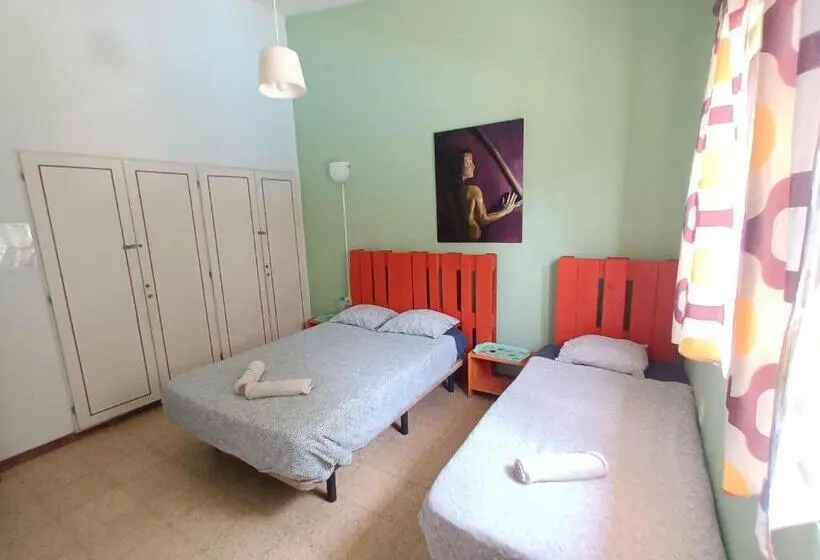 バス共有のスタンダードルーム, Lagarto Hostel Tenerife
