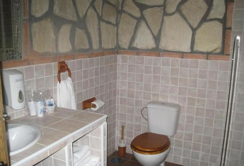 Четырехместный Номер Стандарт, Posada De Los Cónsules