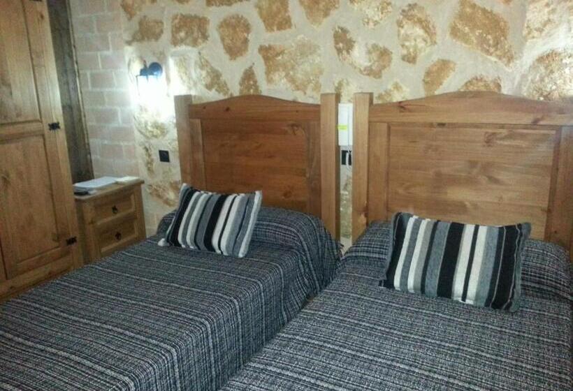 Номер Стандарт, Posada De Los Cónsules