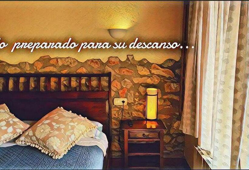 테라스 주니어 스위트, Vía Natura Hotel Rural Gastronómico