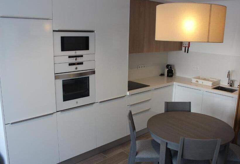 Апартаменты 1 Спальня, Apartamentos Turisticos Da Nazare