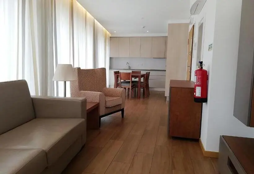 آپارتمان 1 خوابه با تراس, Apartamentos Turisticos Da Nazare