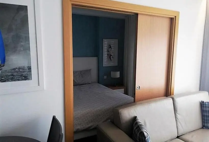 استودیوی استاندارد, Apartamentos Turisticos Da Nazare