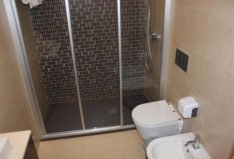 استودیوی استاندارد, Apartamentos Turisticos Da Nazare