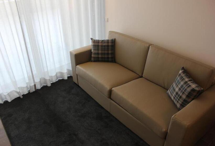 Апартаменты 2 Спальни, Apartamentos Turisticos Da Nazare
