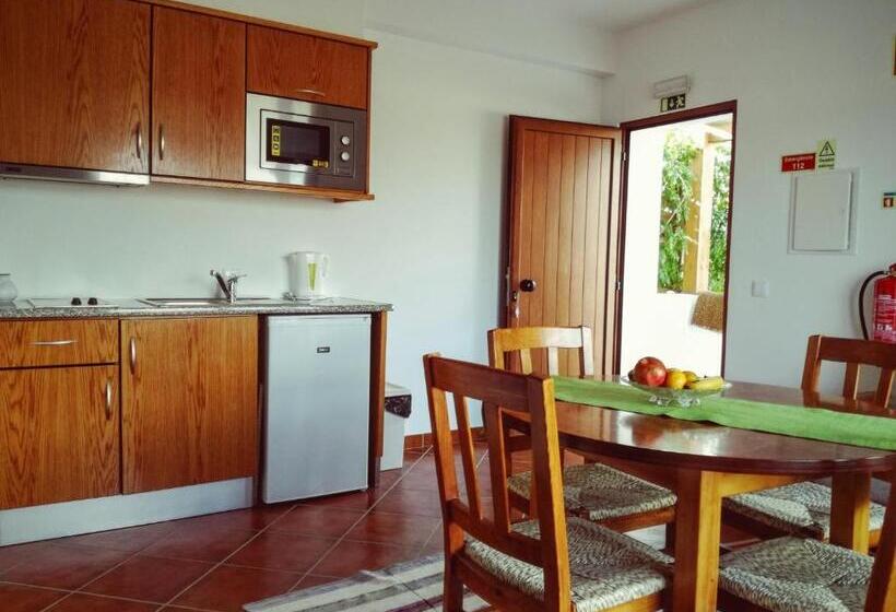 带1个卧室的带阳台的公寓, Monte Da Ribeira