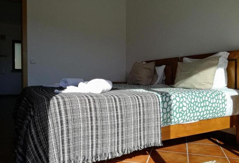 带1个卧室带泳池的公寓, Monte Da Ribeira