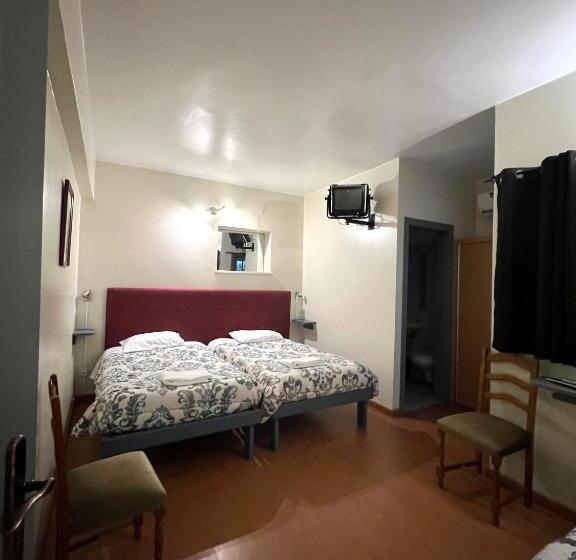 スタンダードトリプルルーム, Abrigo Do Portinho