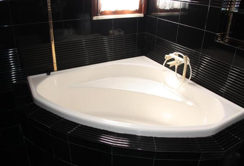 Дом 3 Спальни, Roulito S Guest House