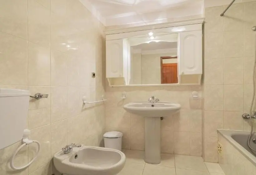 آپارتمان 2 خوابه با بالکن, Apartamentos Vista Mar