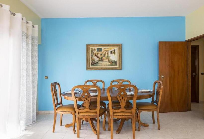 발코니가 있는 2 베드룸 아파트, Apartamentos Vista Mar