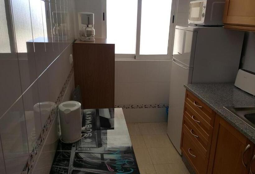 استودیوی استاندارد با چشم‌انداز دریا, Apartamentos Vista Mar