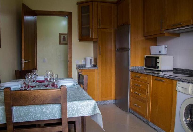 آپارتمان 1 خوابه با چشم‌انداز استخر, Apartamentos Vista Mar