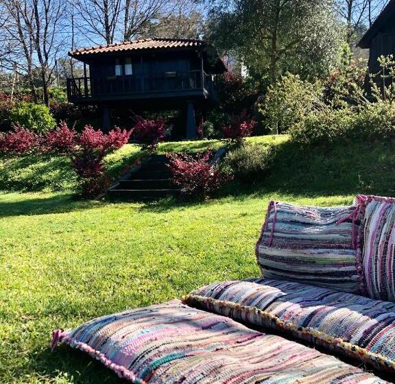 بنجلو قياسى, Quinta Lamosa Agroturismo