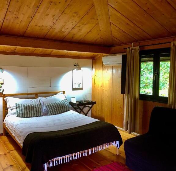 بانگلوی استاندارد, Quinta Lamosa Agroturismo