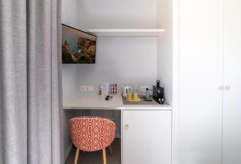 اتاق استاندارد با چشم‌انداز دریا, Castelo Guest House