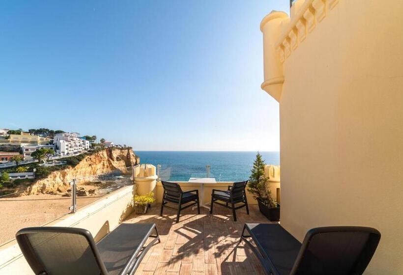 اتاق استاندارد با تراس و چشم‌انداز دریا, Castelo Guest House