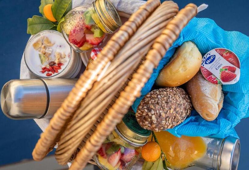 Deluxe Suite Sea View, Castelo Guest House