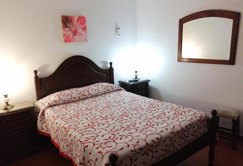 패밀리 스튜디오, Hostel Boutique Marisol