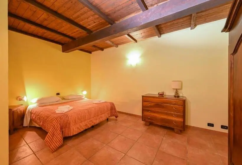 身障者適用キングサイズベッドルーム, Agriturismo Di Sordiglio