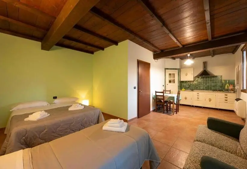 スタンダードスタジオ, Agriturismo Di Sordiglio