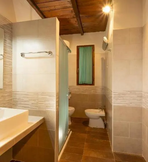 スタンダードスタジオ, Agriturismo Di Sordiglio