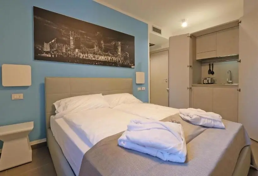 Standard-studio, Relais Villa Clodia