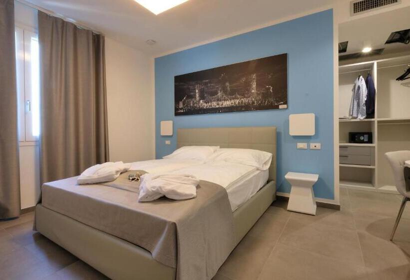 Студия Стандарт, Relais Villa Clodia