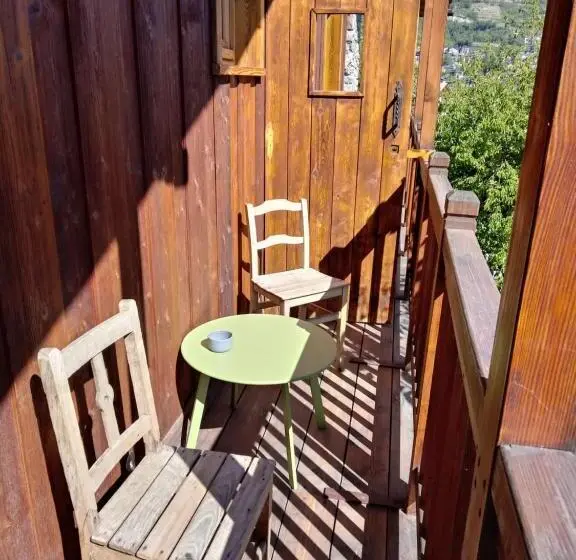 اتاق استاندارد با بالکن, Maison Bionaz Ski & Sport