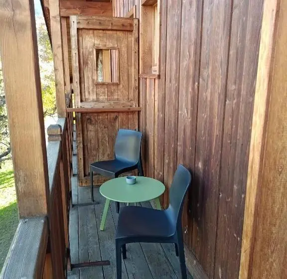 سوییت جونیور با بالکن, Maison Bionaz Ski & Sport