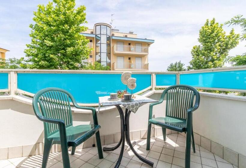 스탠다드 스튜디오 바다 전망, Residence Altamarea