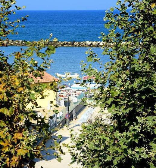Студия Стандарт Вид на Море, Residence Altamarea