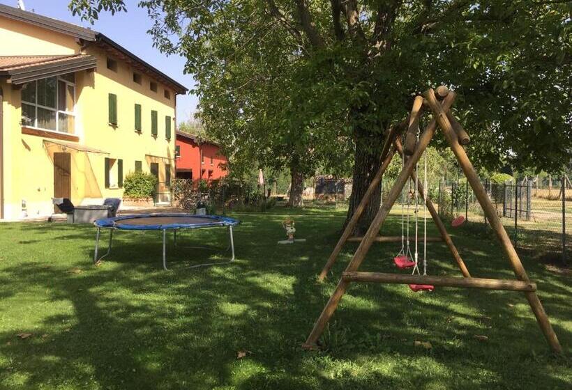 Семейный Номер, B&b Nido Sui Laghi