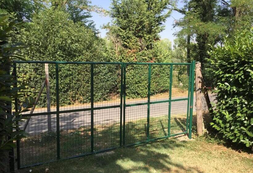 Семейный Номер, B&b Nido Sui Laghi