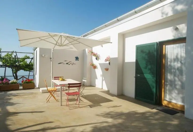 Deluxe-huone Parveke, Sopra Il Limoneto