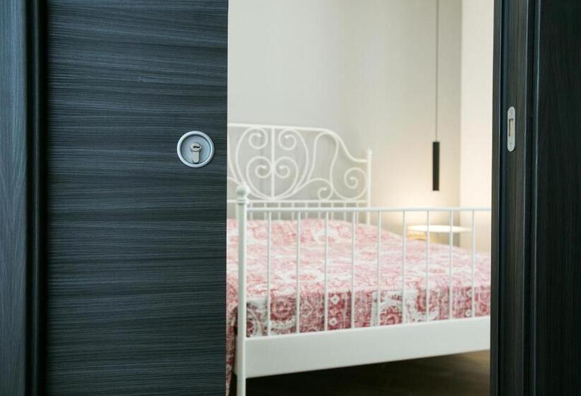 اتاق لوکس با بالکن, I Love Puglia