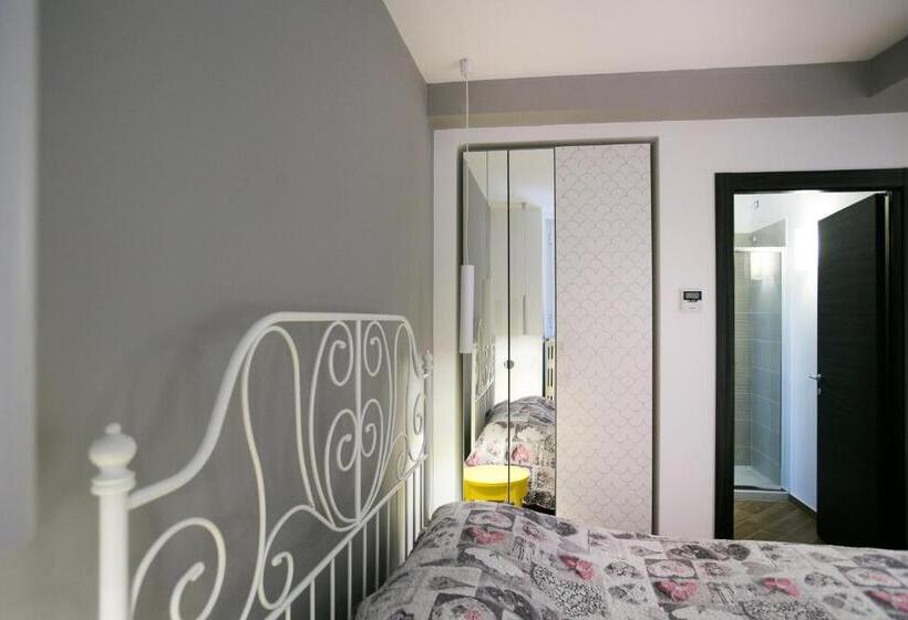 اتاق استاندارد سه تخته با بالکن, I Love Puglia