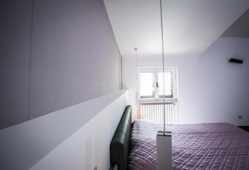 اتاق استاندارد سه نفره, I Love Puglia